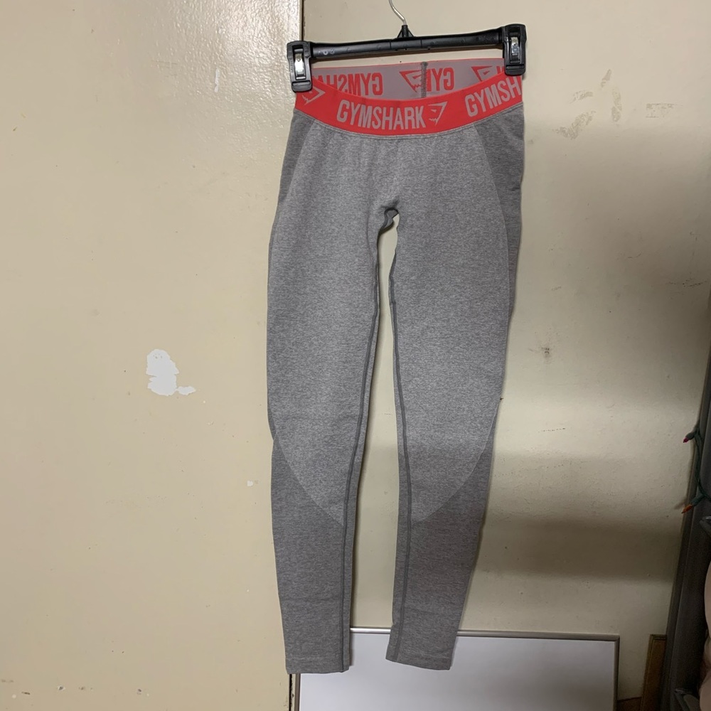 Gym shark grey leggings